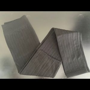 NWT Women’s Black Cable Knit Fleece Lined Legging